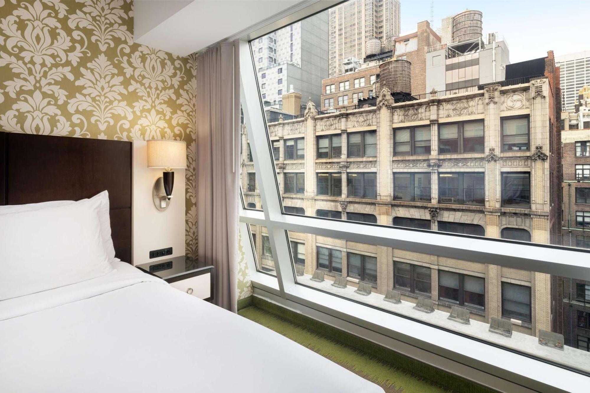 Best Western Premier Herald Square New York City Exterior photo