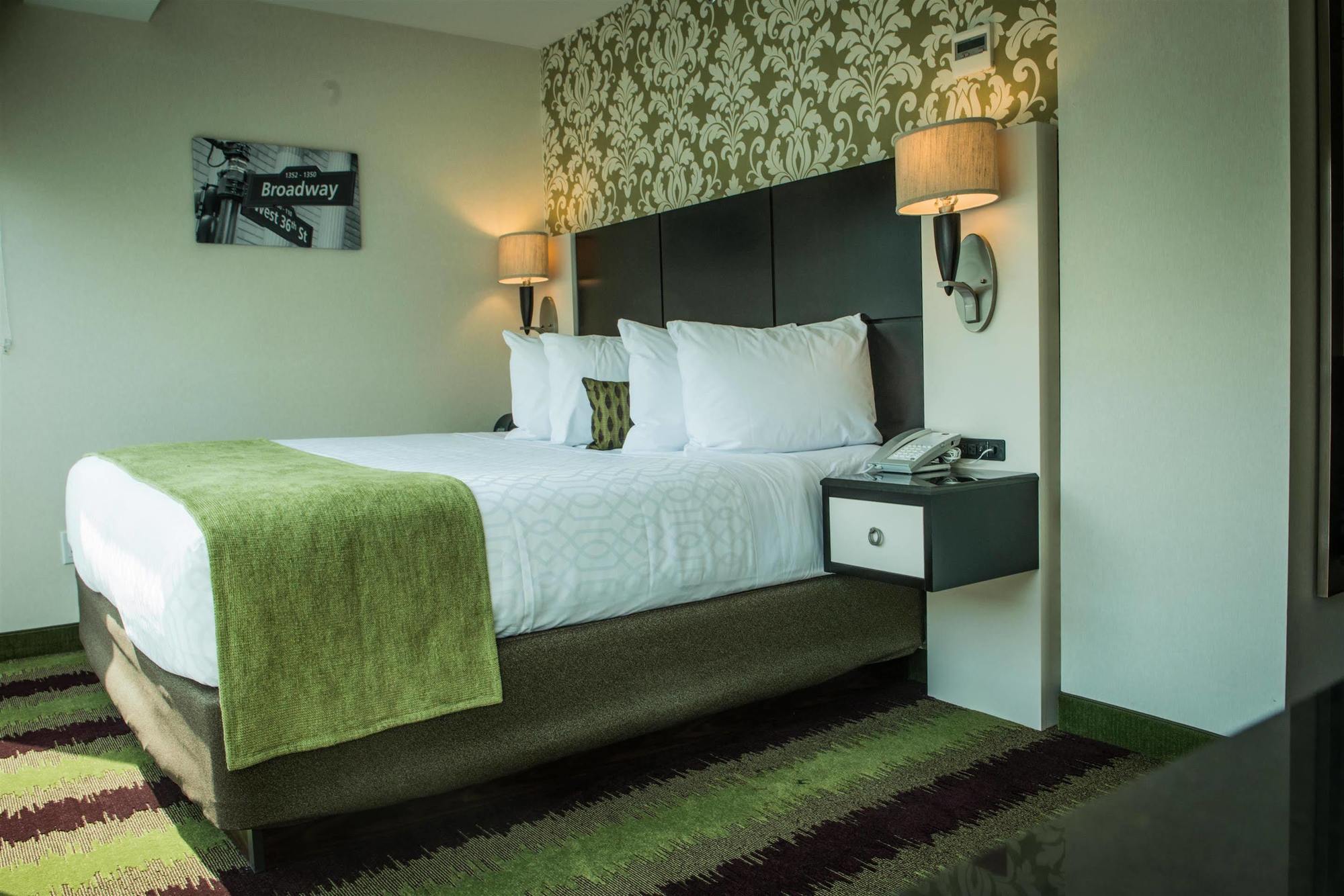 Best Western Premier Herald Square New York City Exterior photo